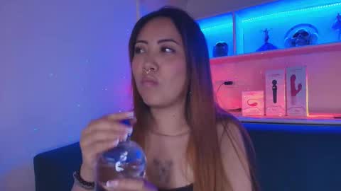 Cami online show from October 25, 7:03 pm