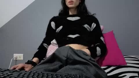 Safiro Queen online show from April 13, 12:20 pm