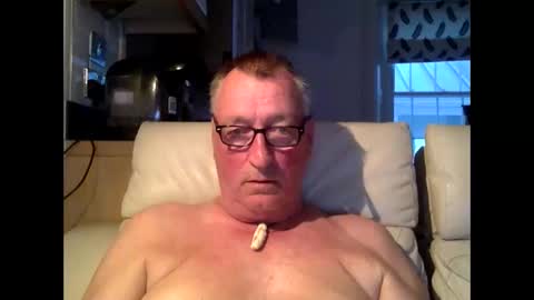sail_naked online show from May 27, 8:17 pm