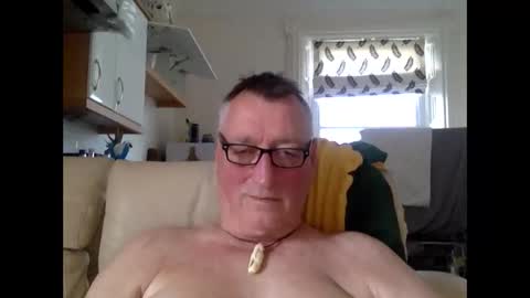 sail_naked online show from May 14, 6:17 pm