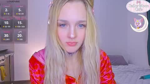 Sofia online show from April 16, 9:15 pm