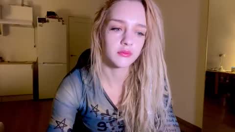 Sofia online show from December 16, 3:46 am