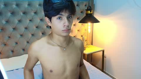 Santi online show from April 4, 12:34 pm