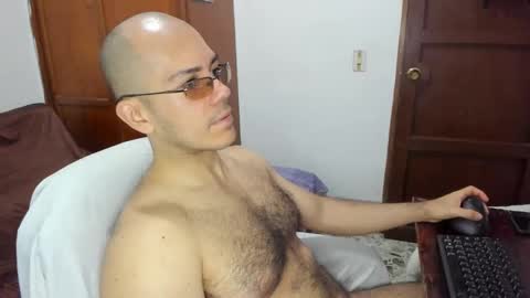 saintedy01 online show from October 28, 1:45 pm