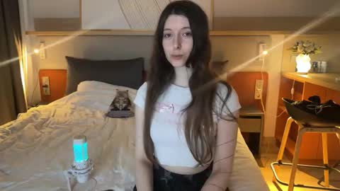 Alice online show from December 22, 9:49 am