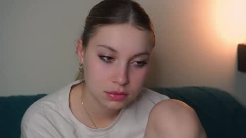 Ariel online show from June 4, 9:21 pm