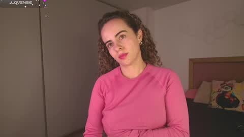 Snapshot of sairy_ chatting on October 10, 5:02 am sairy_ online show from October 10, 5:02 am