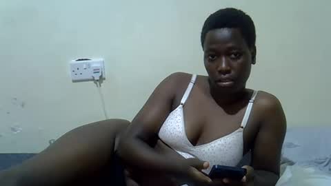 naomi online show from April 18, 7:07 pm