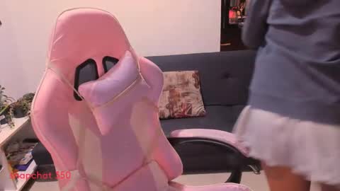 Snapshot of sallymaddoxx chatting on December 6, 2:18 am sallymaddoxx online show from December 6, 2:18 am