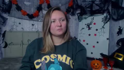 Sally online show from October 22, 6:20 pm