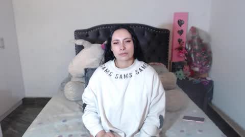 yenny online show from January 12, 3:13 am