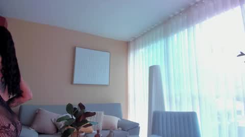 Salomme Cruz online show from March 15, 8:34 pm