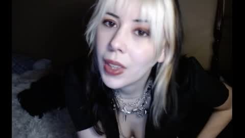 Snapshot of salted_carmen chatting on March 2, 12:20 am Carmen online show from March 2, 12:20 am