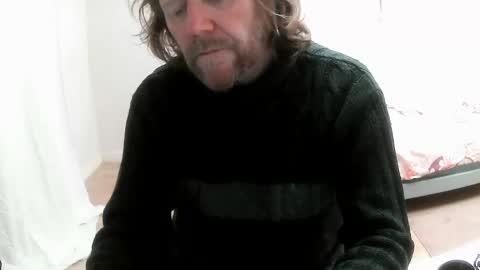 Saltimbanquier  Salt  ou  Banquier  online show from March 6, 7:36 am