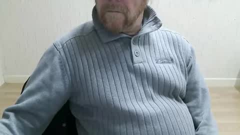 Saltimbanquier  Salt  ou  Banquier  online show from January 7, 1:05 pm