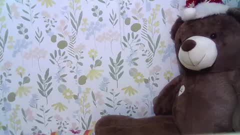 Ask me  online show from December 3, 5:46 pm