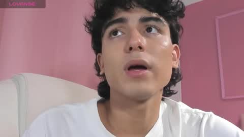 salvatore  online show from February 1, 9:51 pm