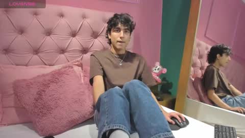 salvatore  online show from January 14, 9:41 pm