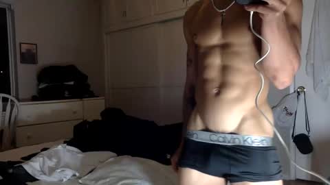 sam9826wh online show from December 13, 8:20 am