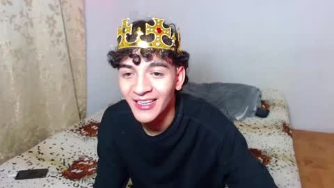 sam__cute online show from December 5, 4:34 am