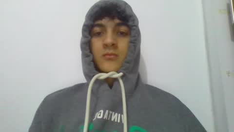 sam__cute online show from January 17, 8:24 am