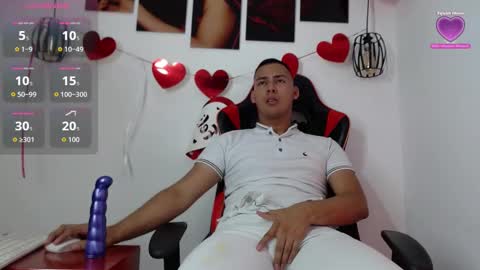 sam_boy_kinky online show from September 12, 12:45 am