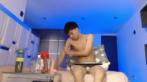 Sam katt online show from April 10, 9:08 pm