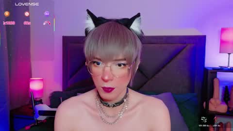 Sam online show from April 22, 7:26 am