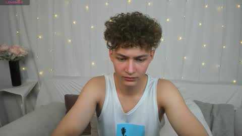 Sam online show from September 9, 1:55 pm