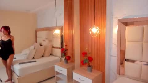 samantha   online show from February 22, 8:44 pm