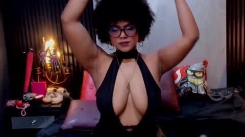 Samanta online show from April 22, 8:27 pm