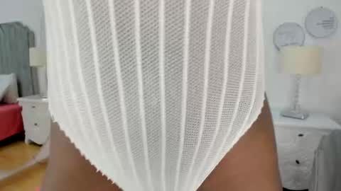 Samanta online show from November 4, 7:59 pm