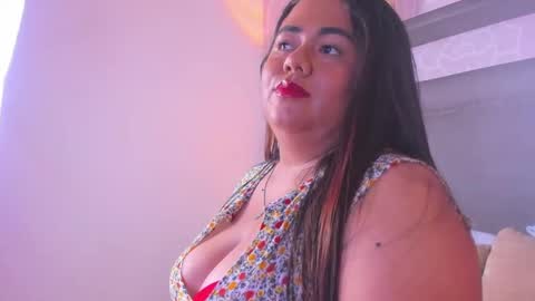 Snapshot of samantha29x_ chatting on October 8, 2:56 pm S A M M Y  online show from October 8, 2:56 pm