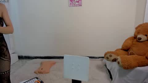 Sammy  online show from April 10, 1:27 pm