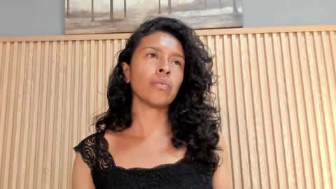 samantha_duart3 online show from April 9, 11:38 am