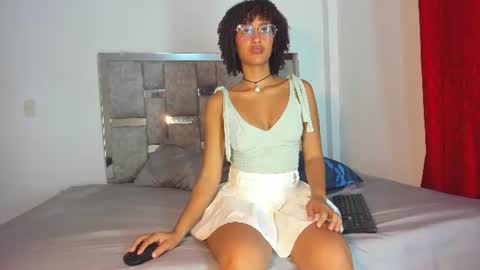 samantha_ebony0 online show from July 27, 5:16 am