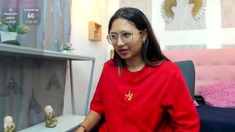    online show from November 25, 11:09 am