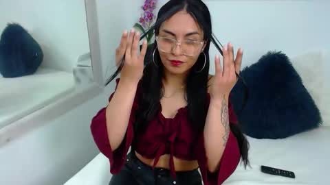 samantha_vaker online show from February 28, 9:19 pm