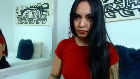 samantha_vaker online show from April 15, 9:15 pm