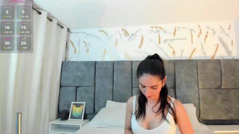 samantha_velle online show from June 1, 1:56 pm