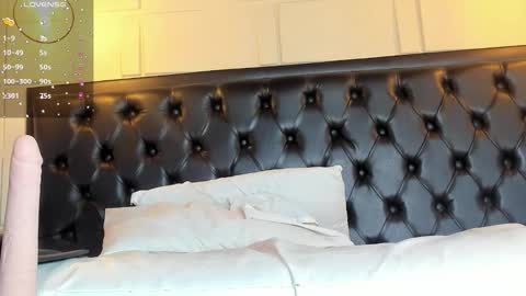 Alejandra  online show from January 13, 11:07 am