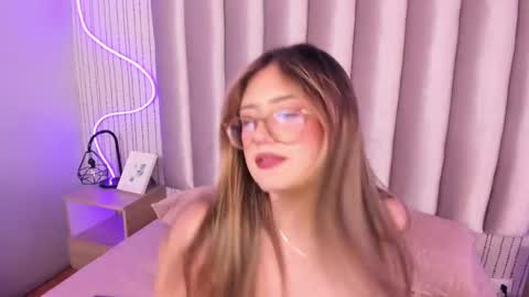 Alejandra  online show from November 26, 6:15 pm