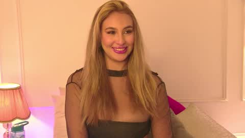 Samantha Vega online show from March 30, 7:25 pm