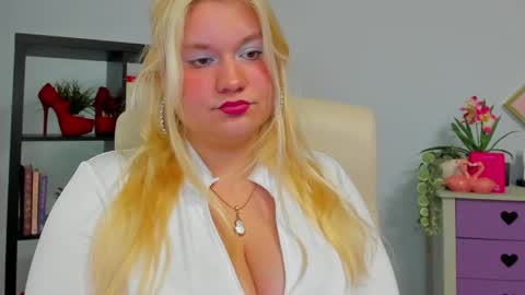 Samantha online show from May 13, 12:26 pm