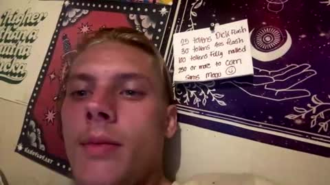 samdawg723718 online show from July 29, 4:34 am