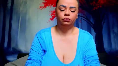     online show from March 8, 6:56 pm