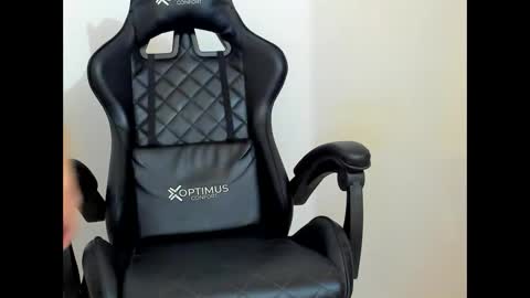 Snapshot of samm_hoti chatting on February 13, 10:54 pm sam online show from February 13, 10:54 pm