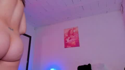 sammy_greyy1 online show from May 7, 8:54 am