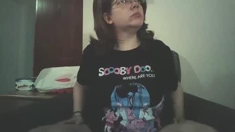 Snapshot of sammy_lyn chatting on March 7, 2:23 pm Sam online show from March 7, 2:23 pm