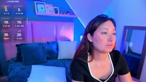 sammy_vegaa online show from April 17, 10:45 pm